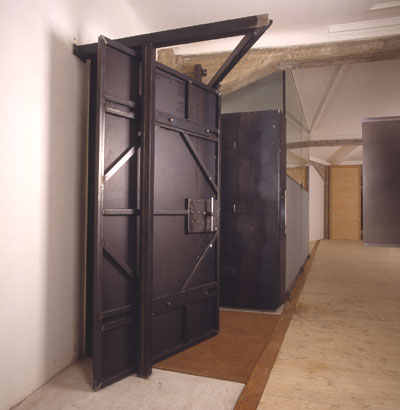 eingangst&uuml;r